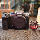 Camera Canon EOS R7